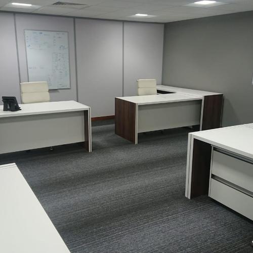 Dale Jones Kitchens: Commercial Office