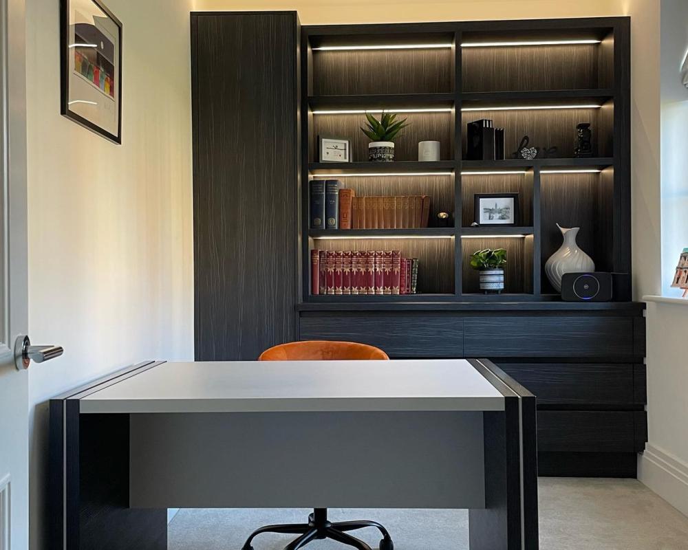 Dale Jones Kitchens: Fitted Office Dale Jones Kitchens: Fitted Office
