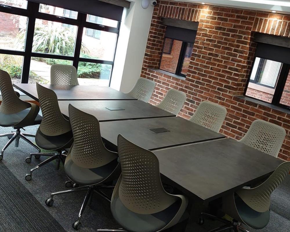 Dale Jones Kitchens: Commercial Office Dale Jones Kitchens: Commercial Office